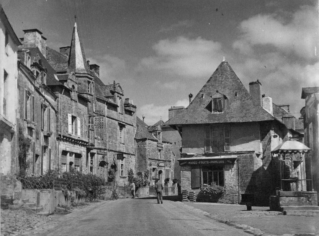 Le Pelican Hotel Rochefort-en-Terre Exterior photo